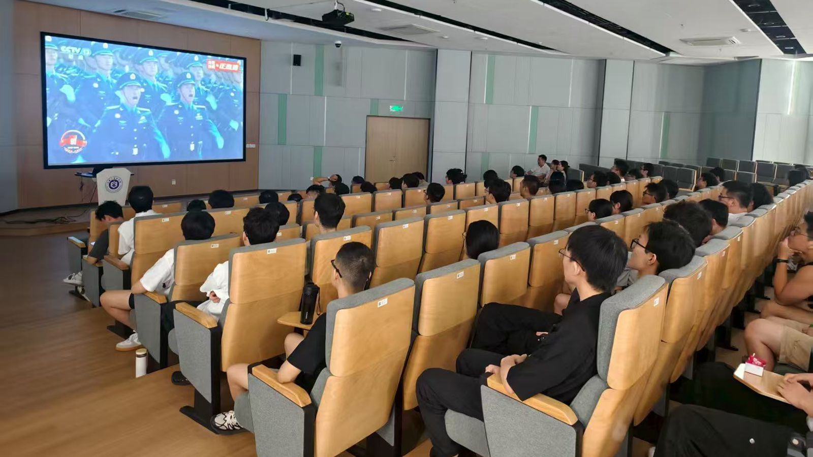 微信图片_20250903194932_副本.jpg
